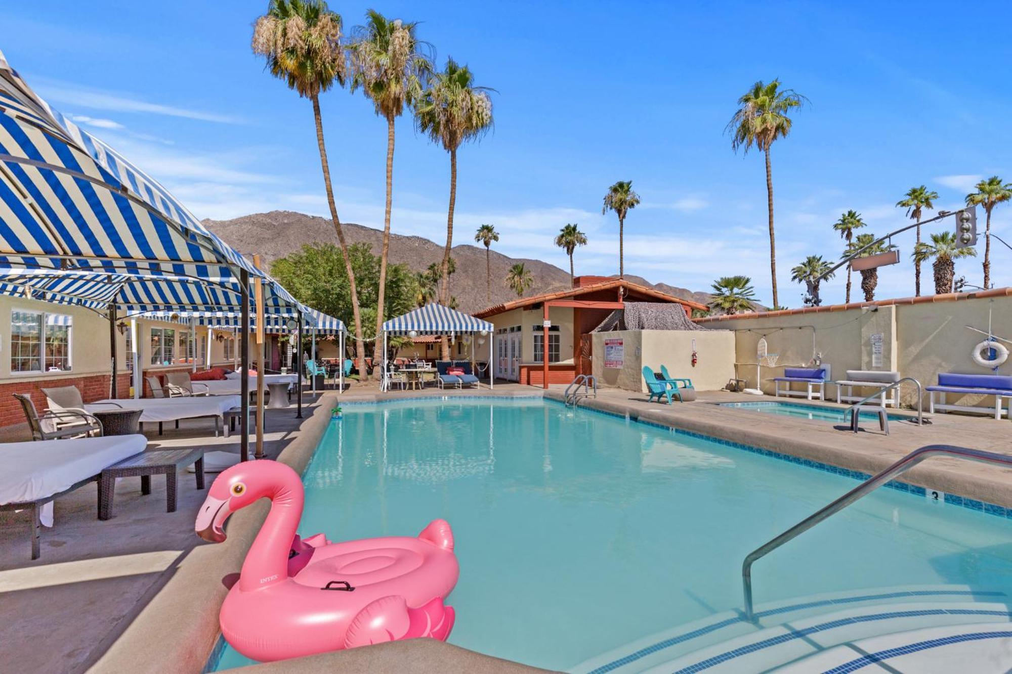 Exotic Dreams Resort Adults Only Palm Springs Exterior foto